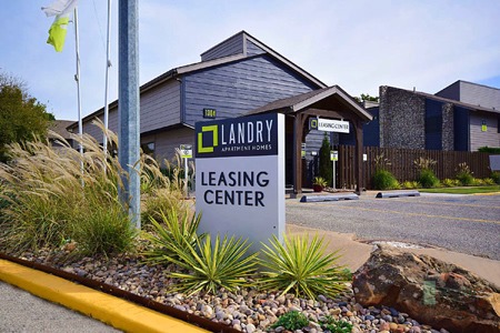 Landry 01